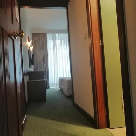 Universal Hotel