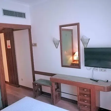 Universal Hotel