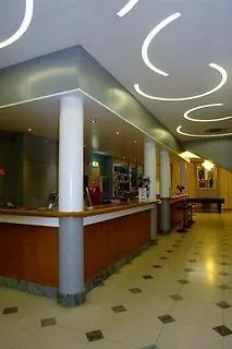 Universal 3* Geres
