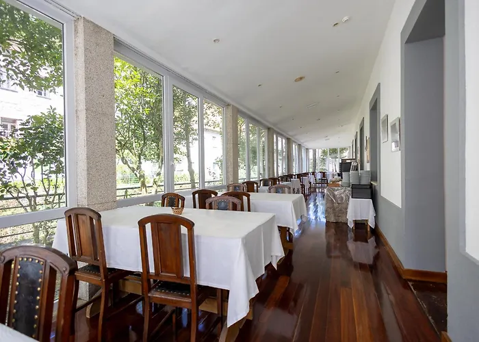 Universal Hotel Geres